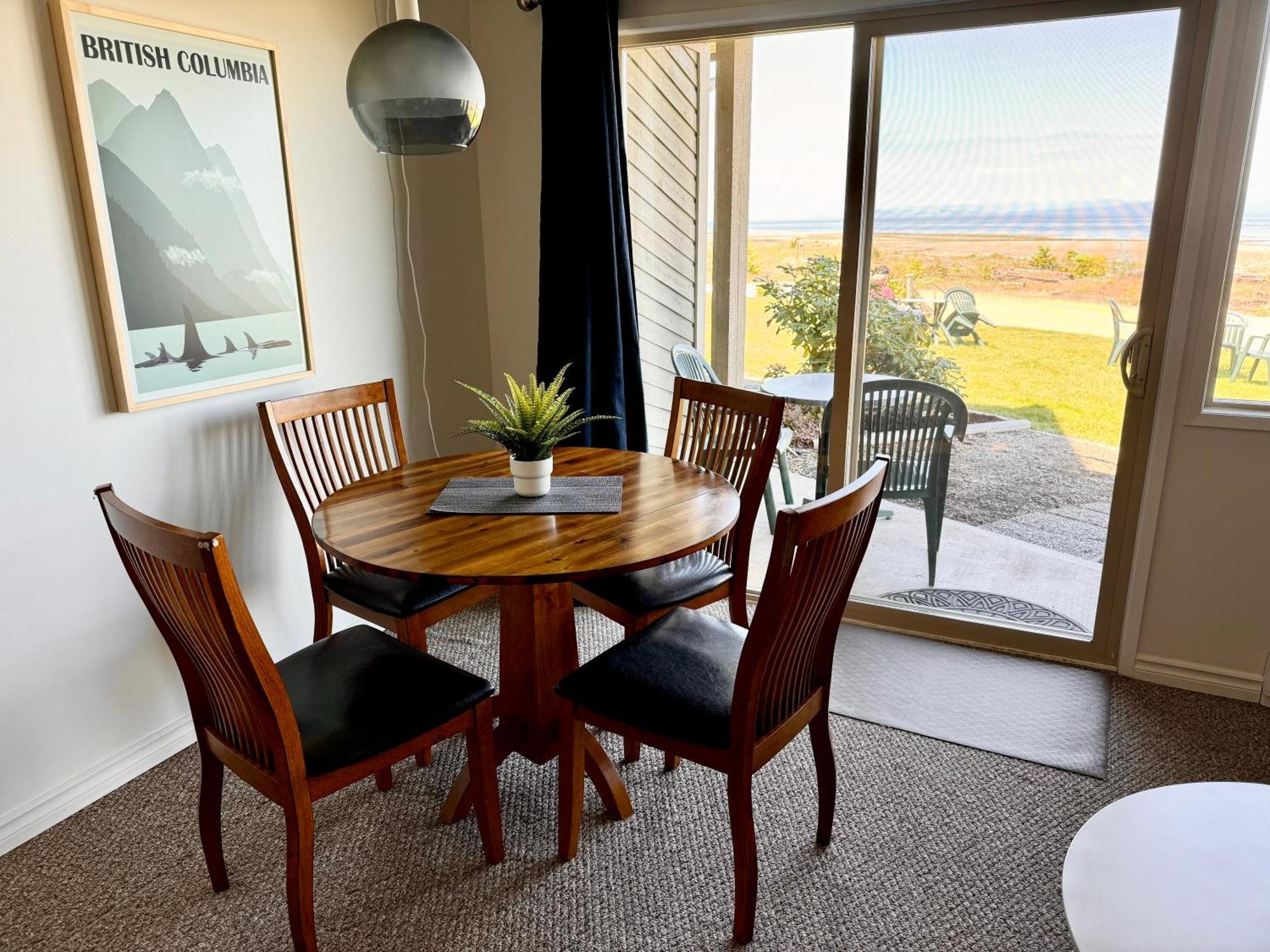 Shorewater Resort Beachfront Studio - 2 Beds Qualicum Beach Zewnętrze zdjęcie